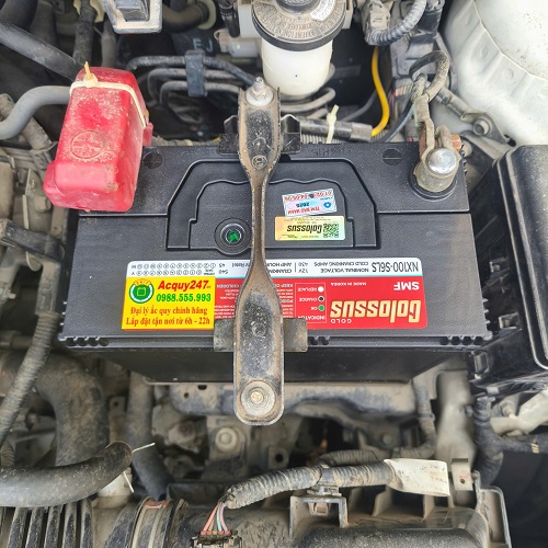 thay ắc quy colossus 45 ah xe toyota vios