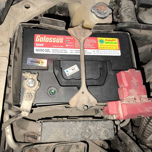 thay ắc quy 12v 75ah xe  Nissan Navara